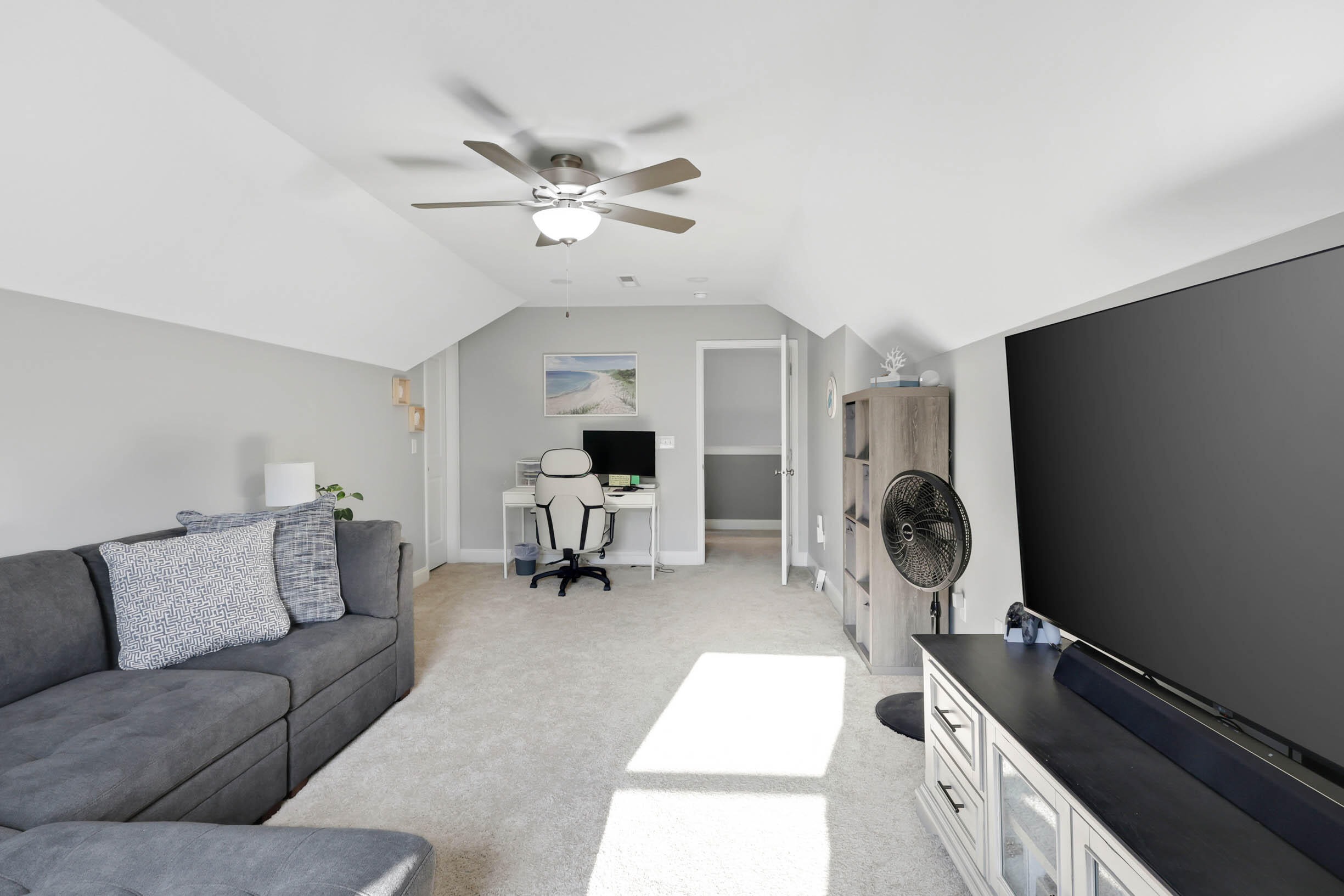 9322 Fremont Way