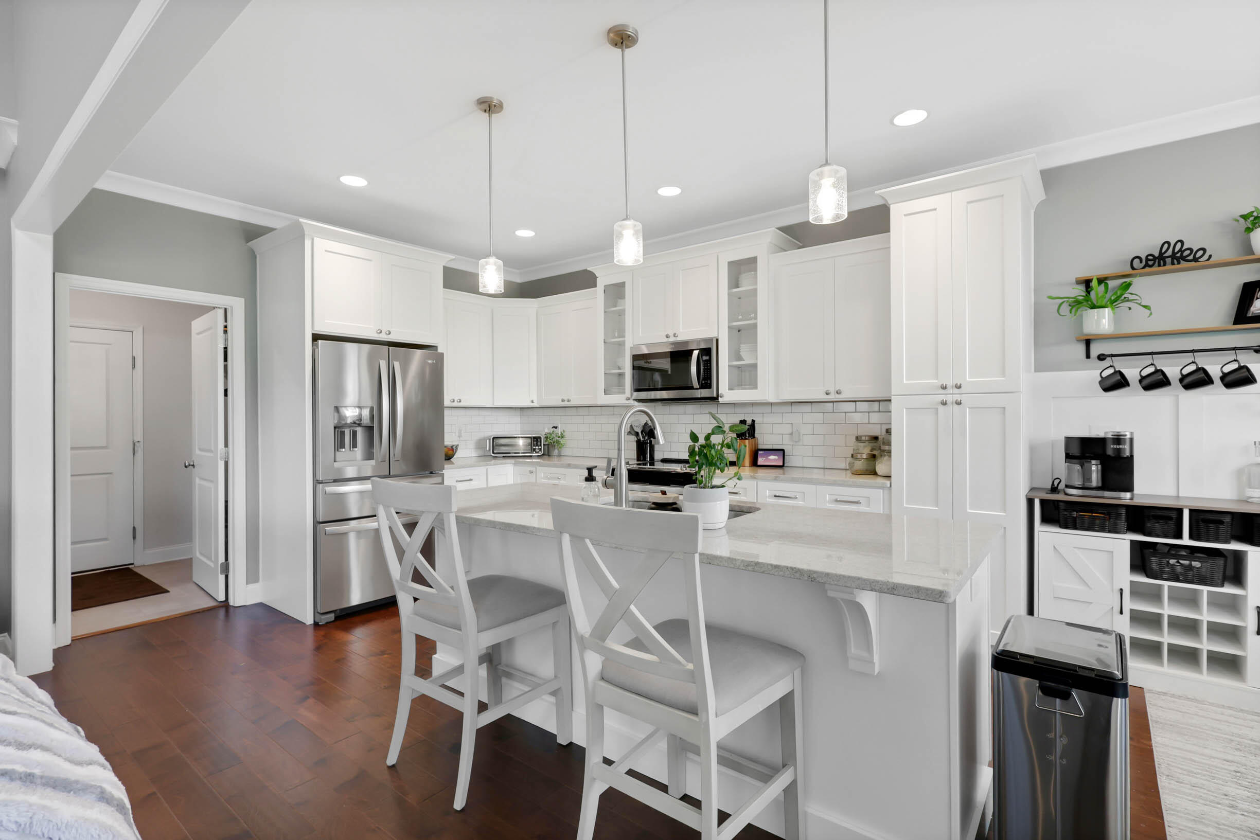 9322 Fremont Way