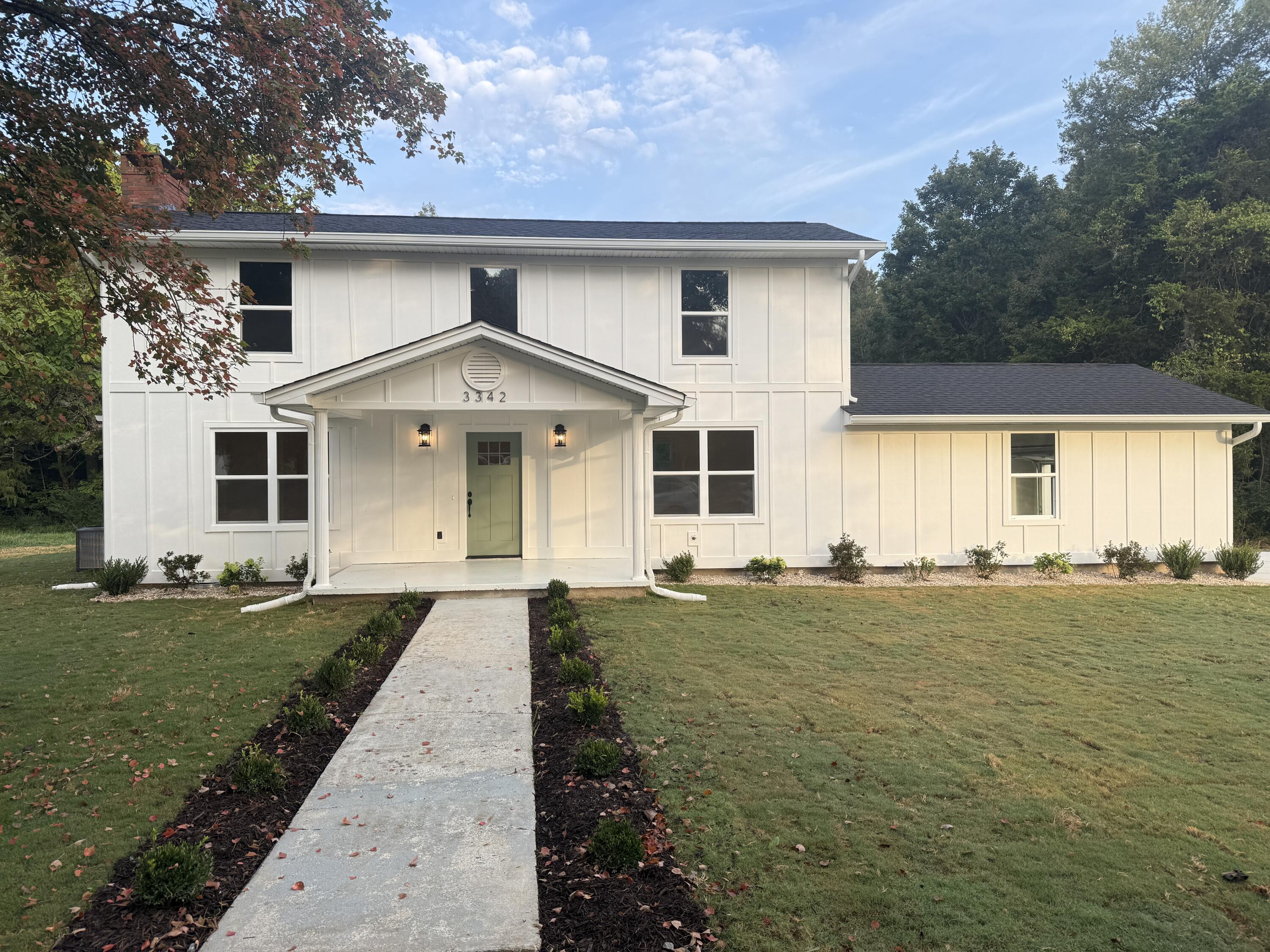 3342 Tunnel Hill Road SW