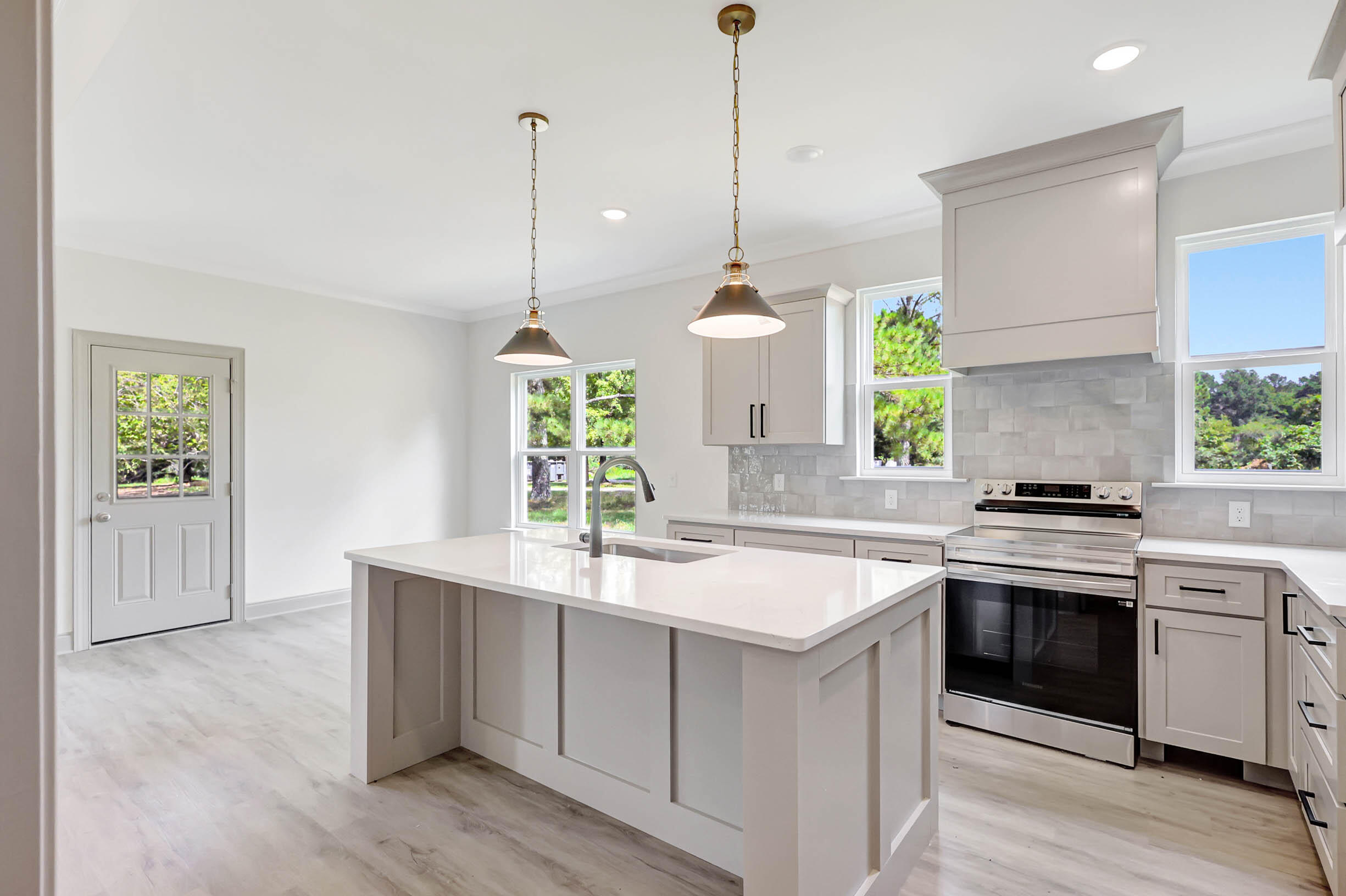 3366 Tunnel Hill Road