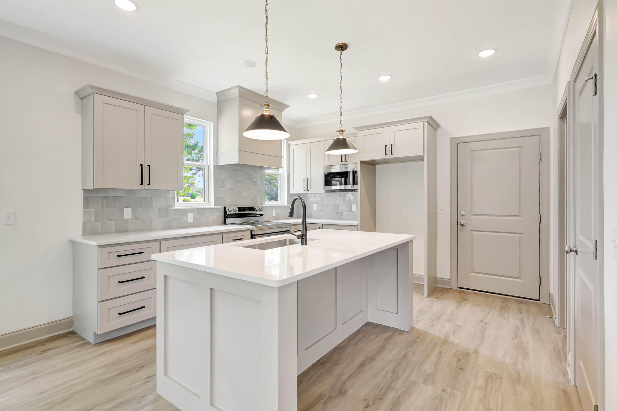 3366 Tunnel Hill Road