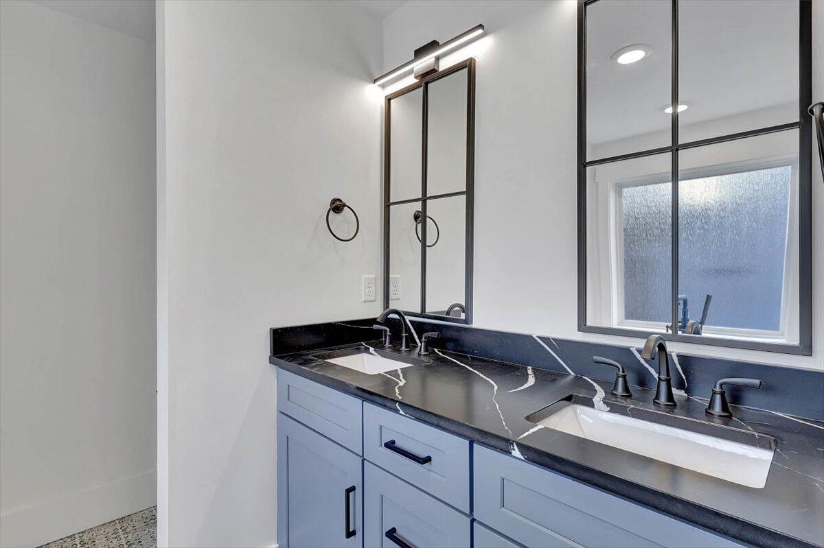 7592 Grasshopper Road