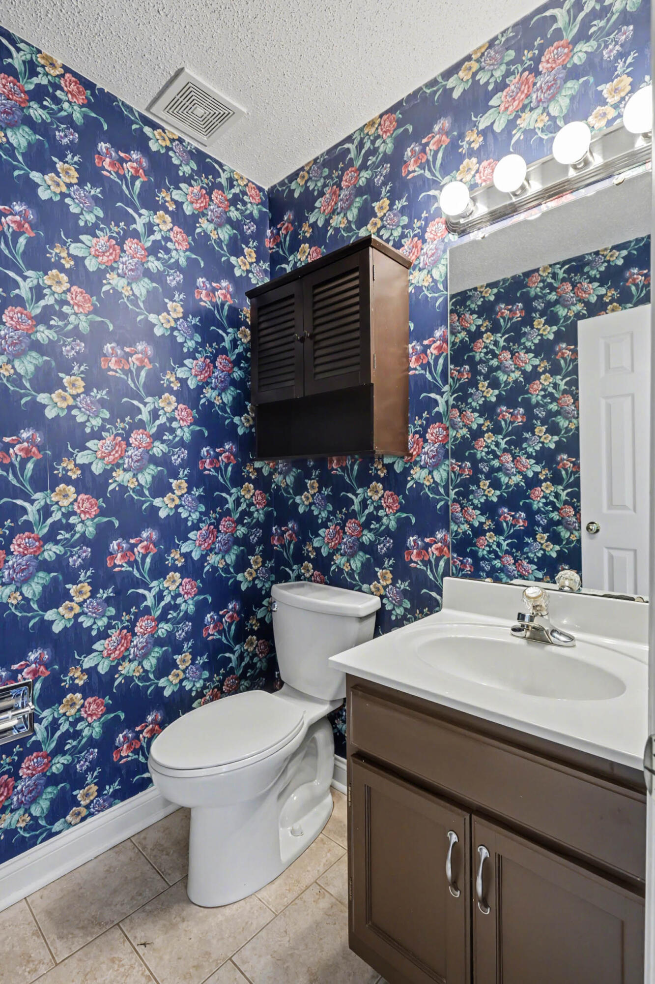 6708 White Tail Drive