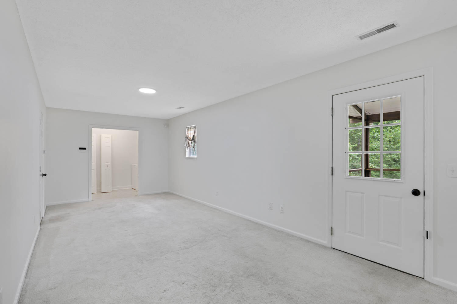 6708 White Tail Drive