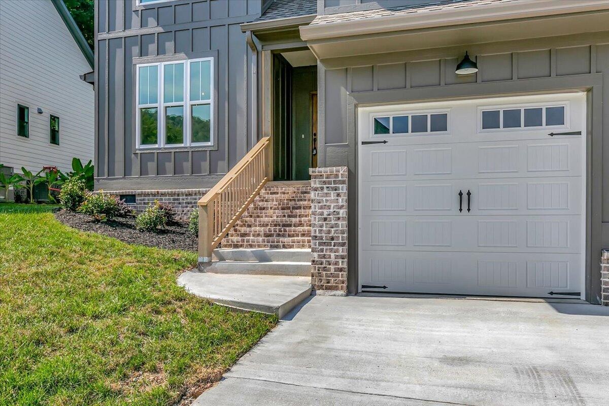 9859 Trestle Circle Unit: Lot #42