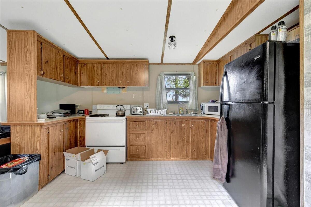 325 Hugh Allison Road