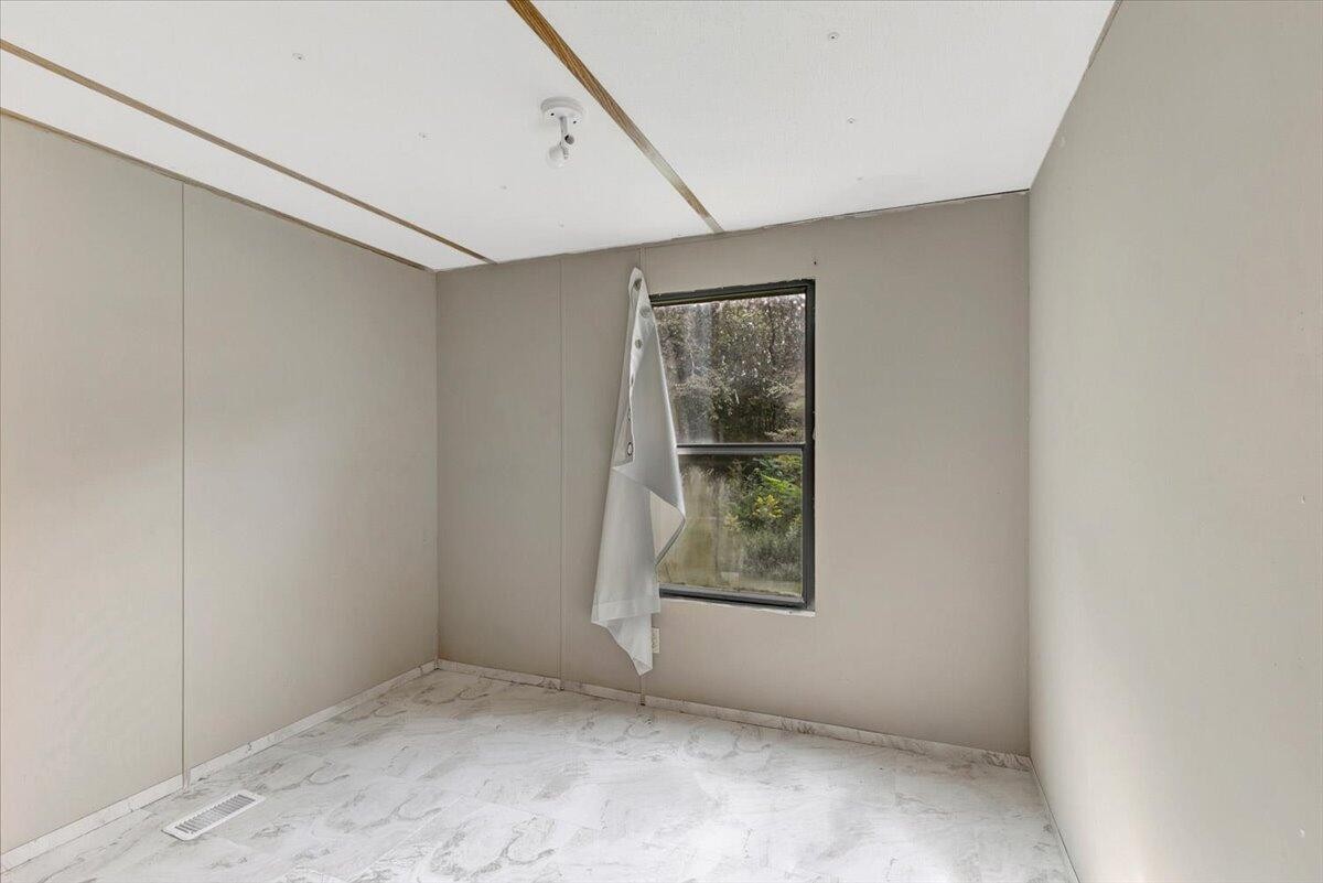 325 Hugh Allison Road