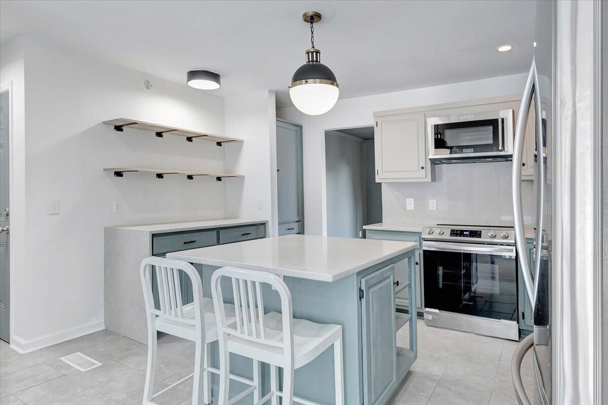 5303 Inlet View Lane