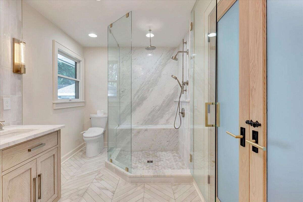 5303 Inlet View Lane