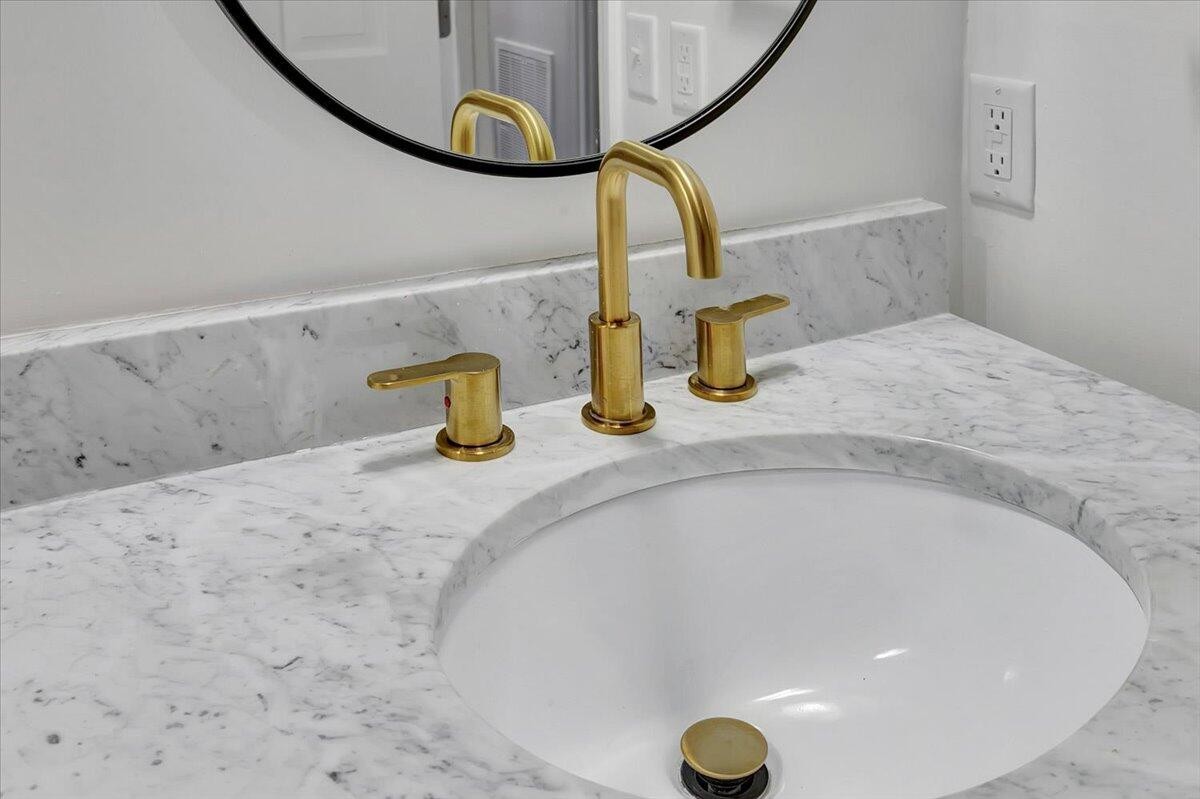 5303 Inlet View Lane