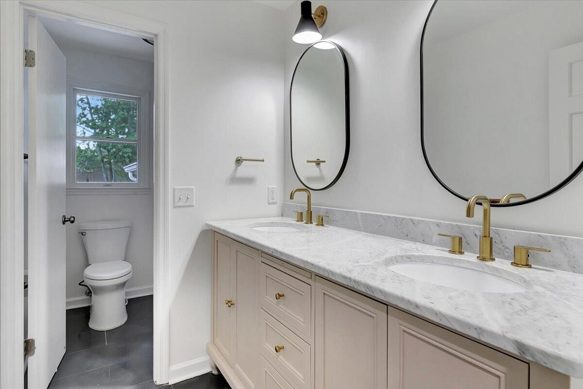 5303 Inlet View Lane