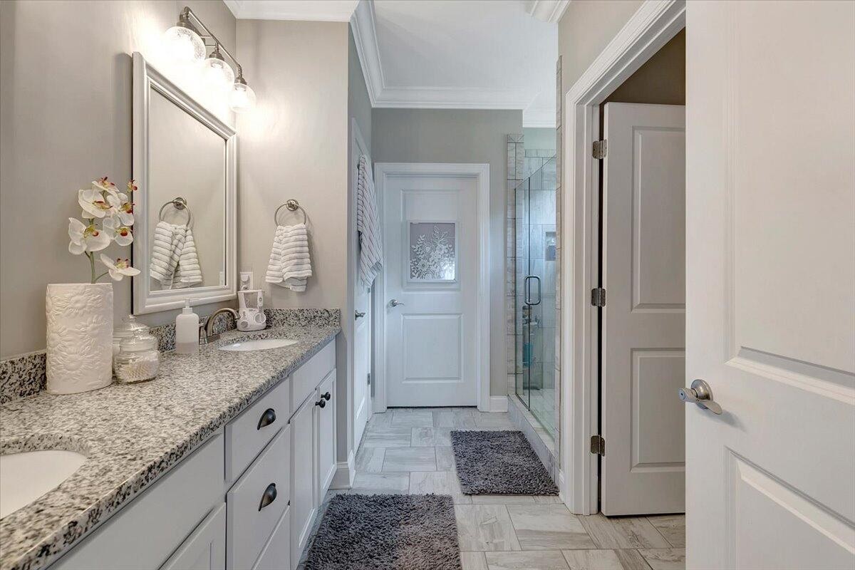 9036 Bear Claw Crossing