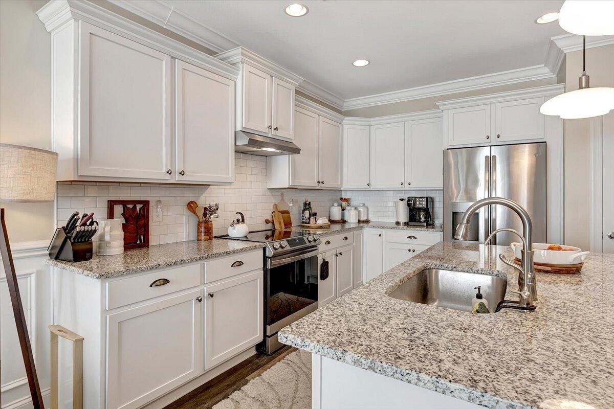 9036 Bear Claw Crossing