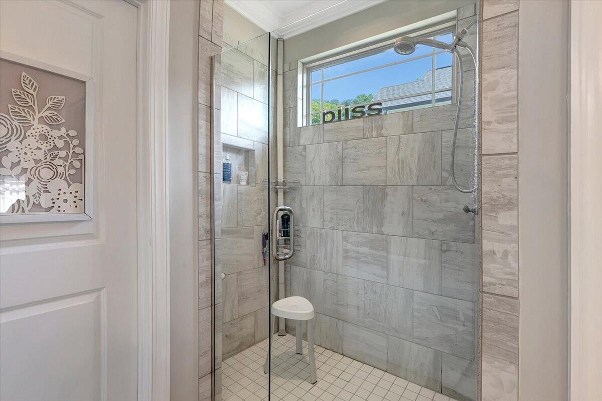 9036 Bear Claw Crossing