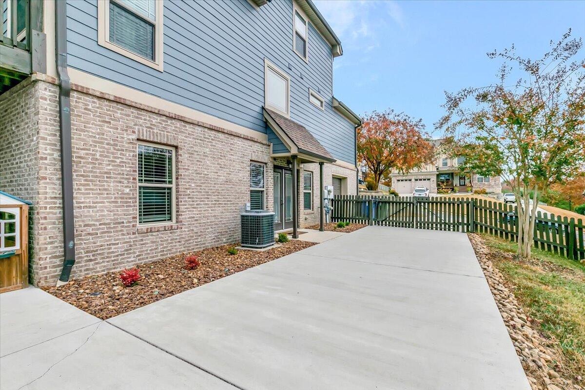 8111 Burgundy Circle