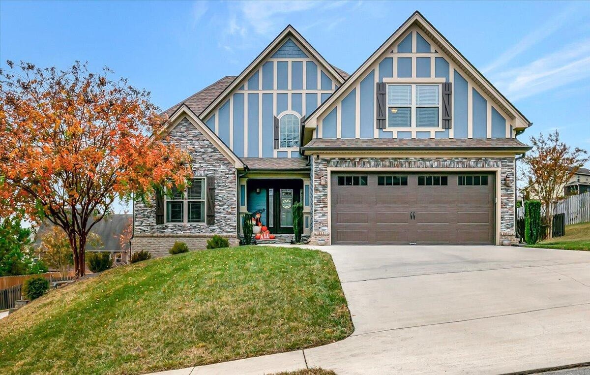 8111 Burgundy Circle