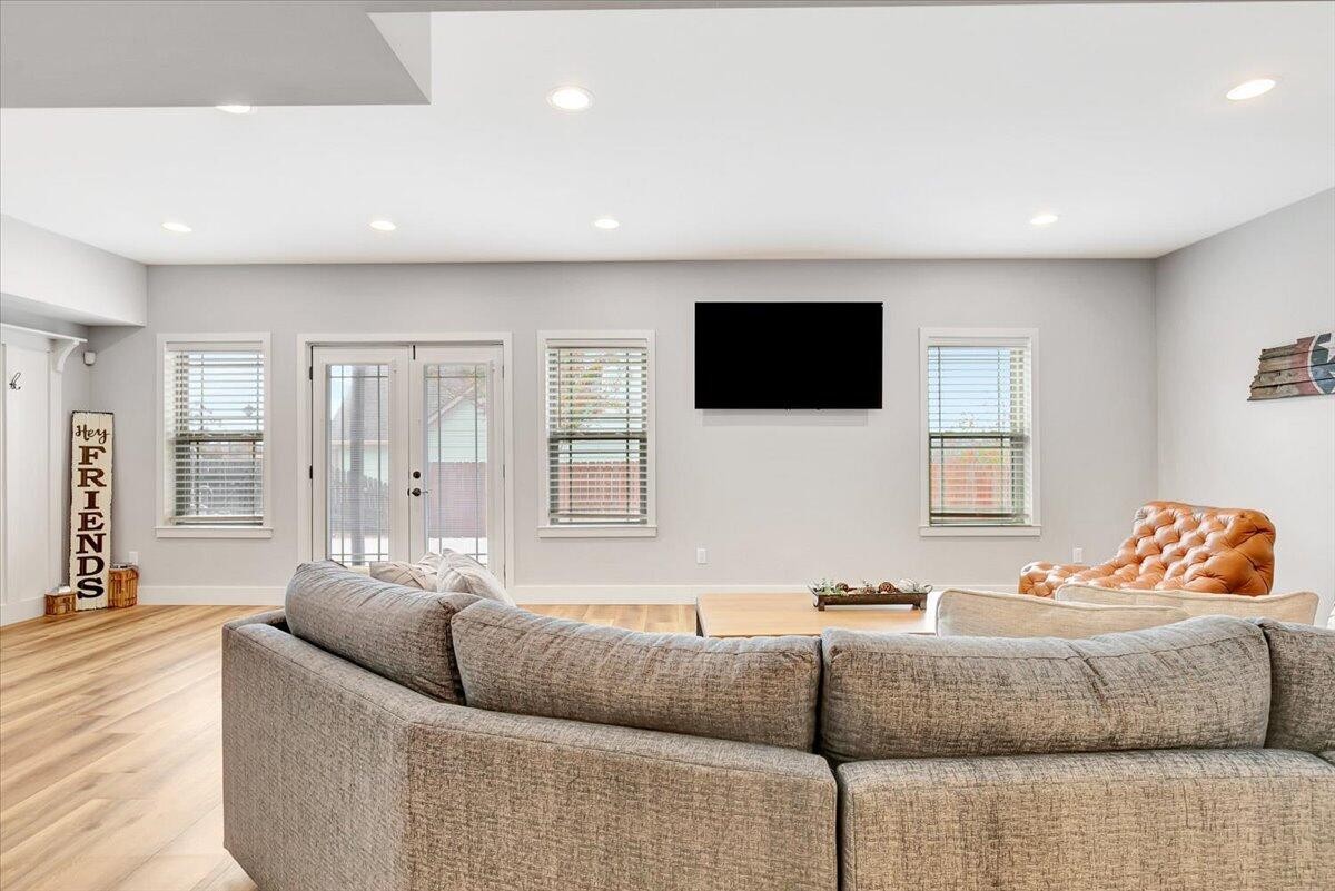 8111 Burgundy Circle