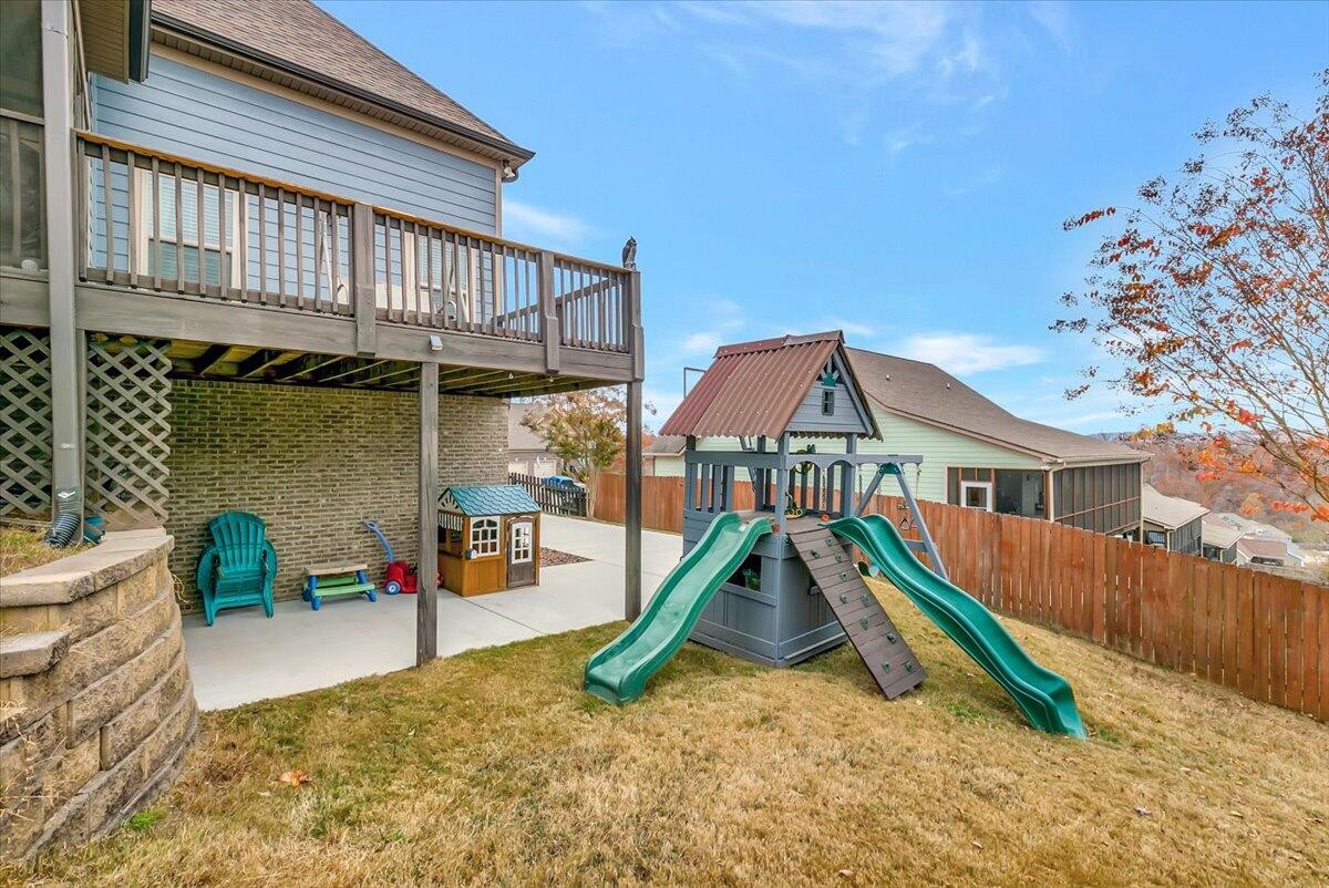 8111 Burgundy Circle