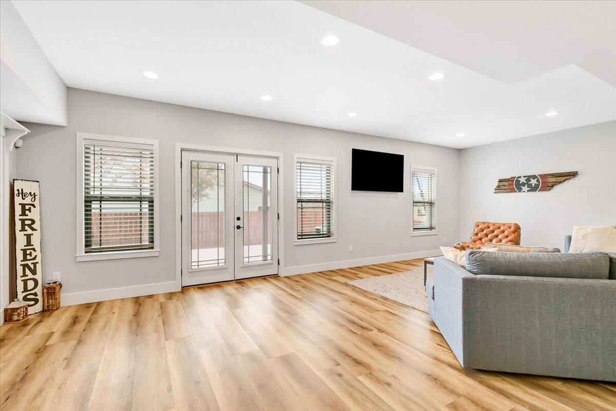 8111 Burgundy Circle