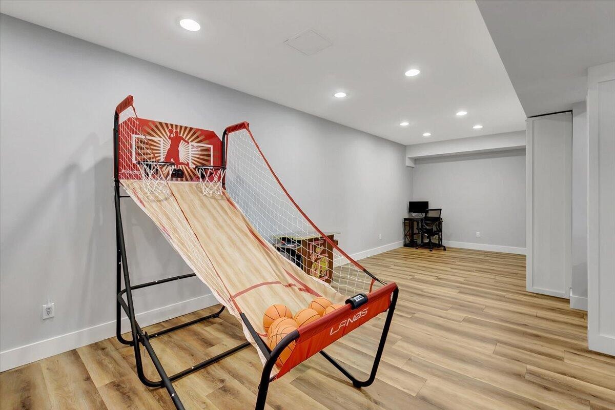 8111 Burgundy Circle