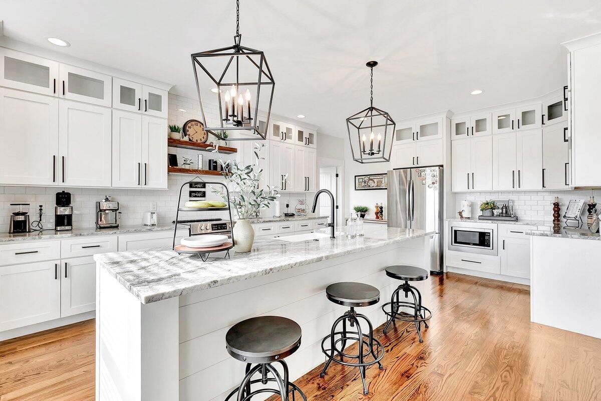 9215 Sir Charles Court