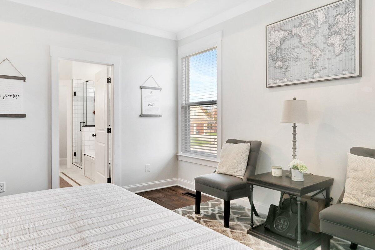 9215 Sir Charles Court