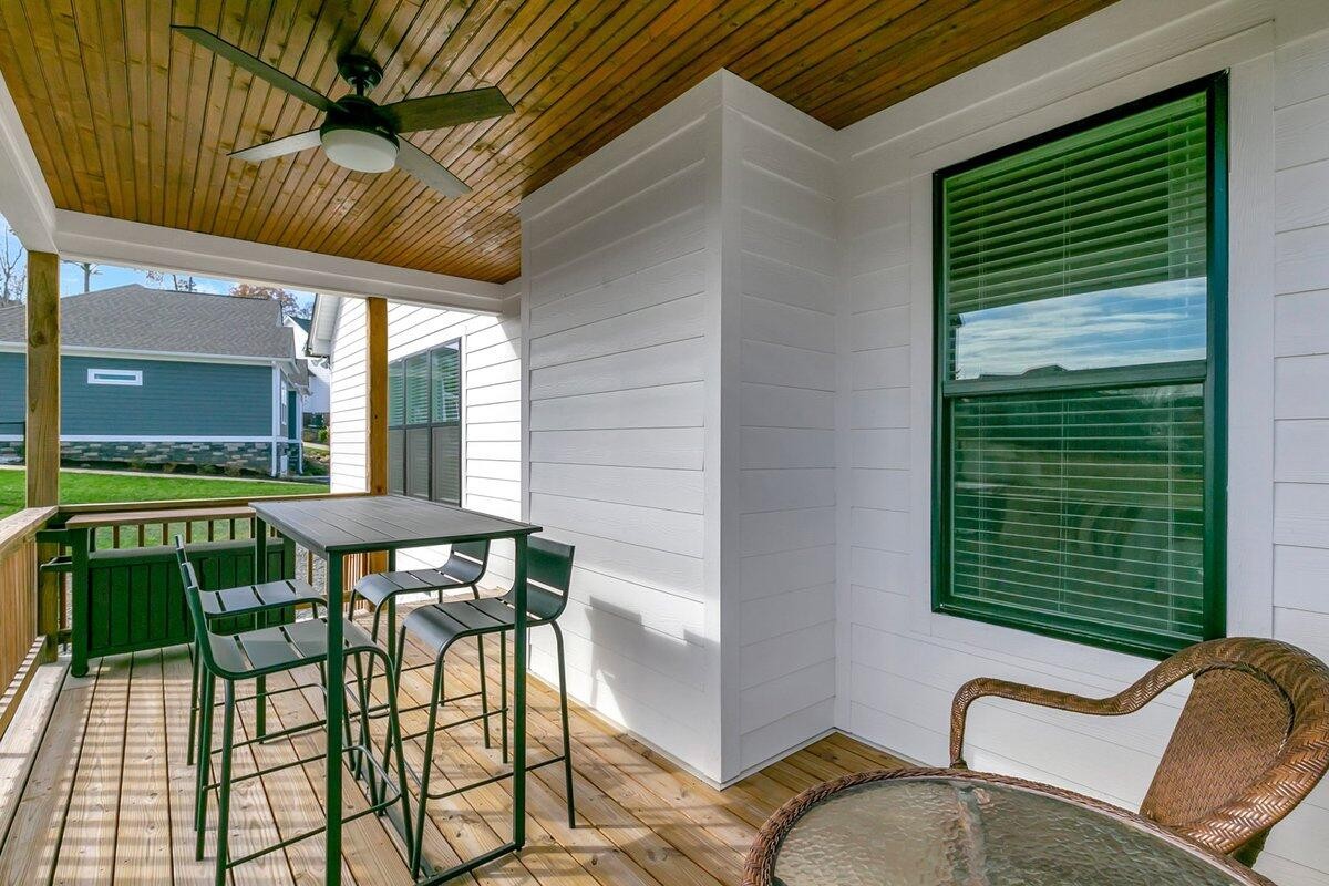 9215 Sir Charles Court