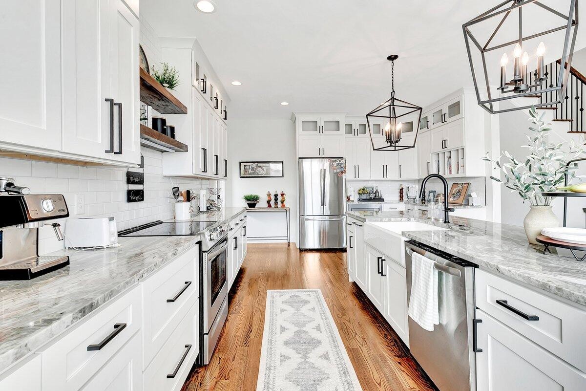 9215 Sir Charles Court