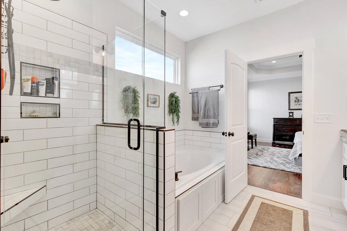 9215 Sir Charles Court