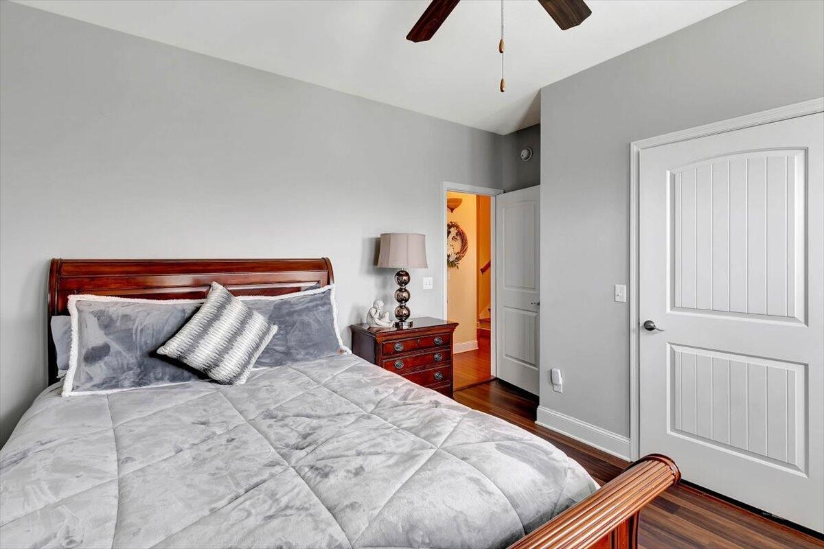 8591 Maple Valley Drive