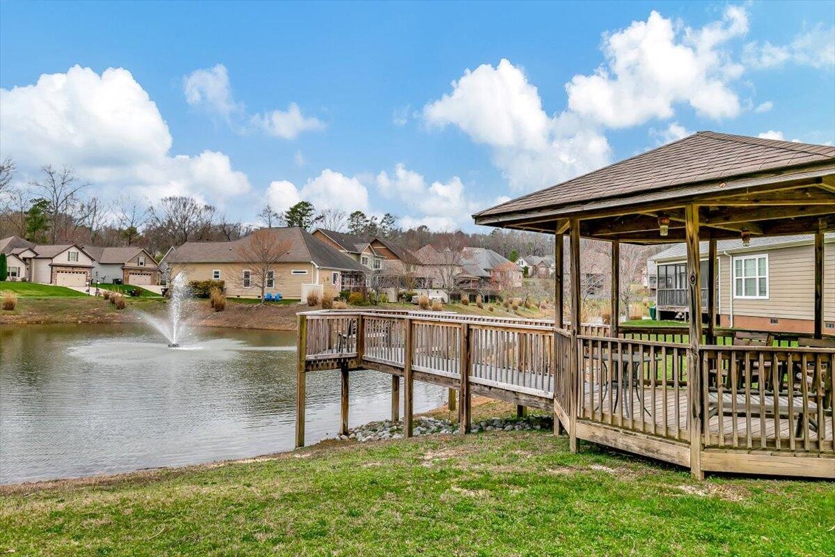 8591 Maple Valley Drive