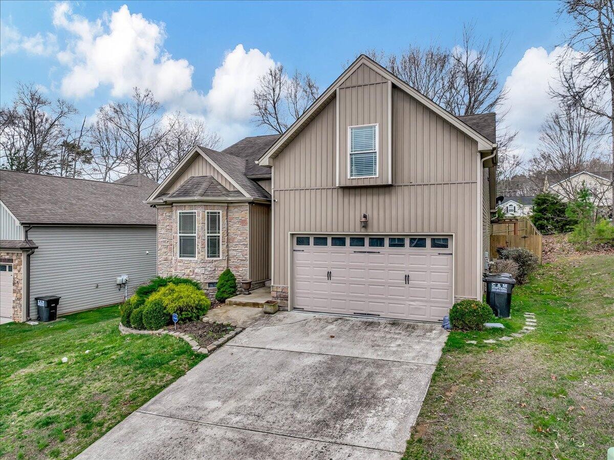 8591 Maple Valley Drive