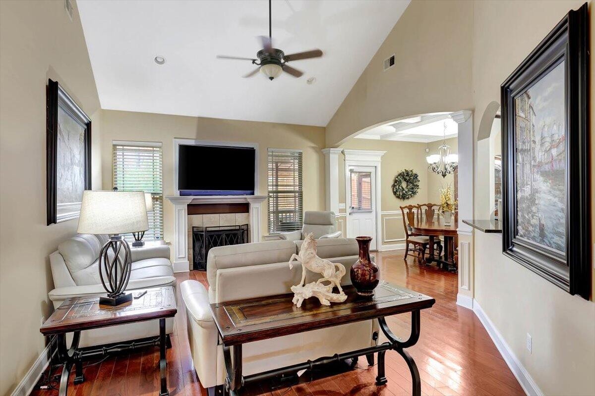 8591 Maple Valley Drive