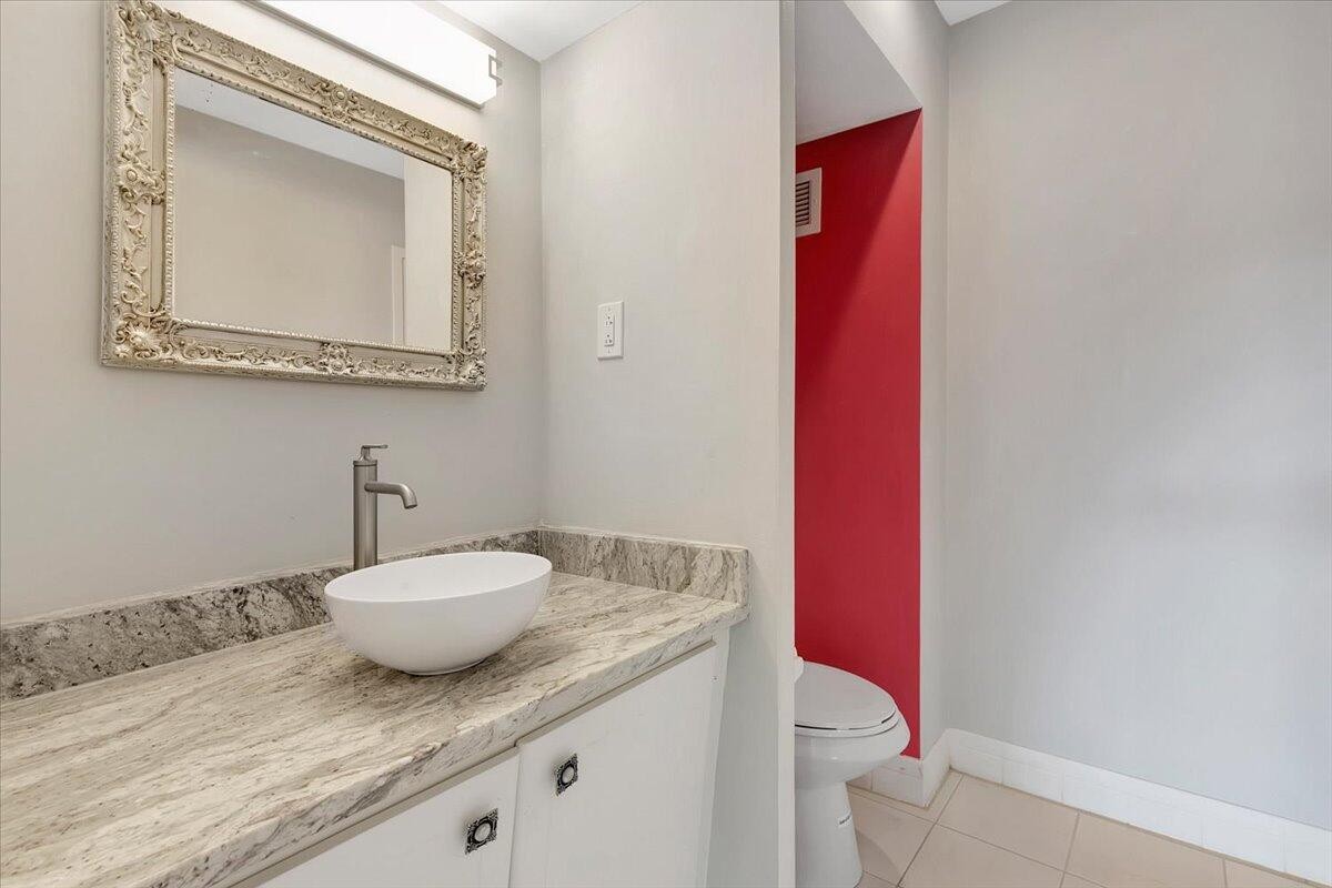 1414 Continental Drive Unit: 805