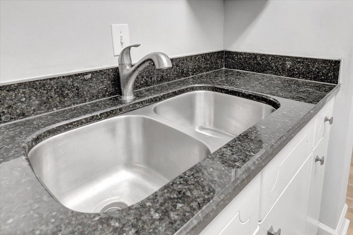 1414 Continental Drive Unit: 805