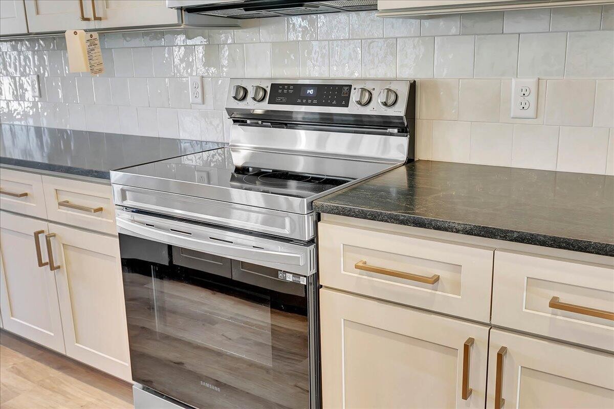 11927 Maddox Drive Unit: Lot #22