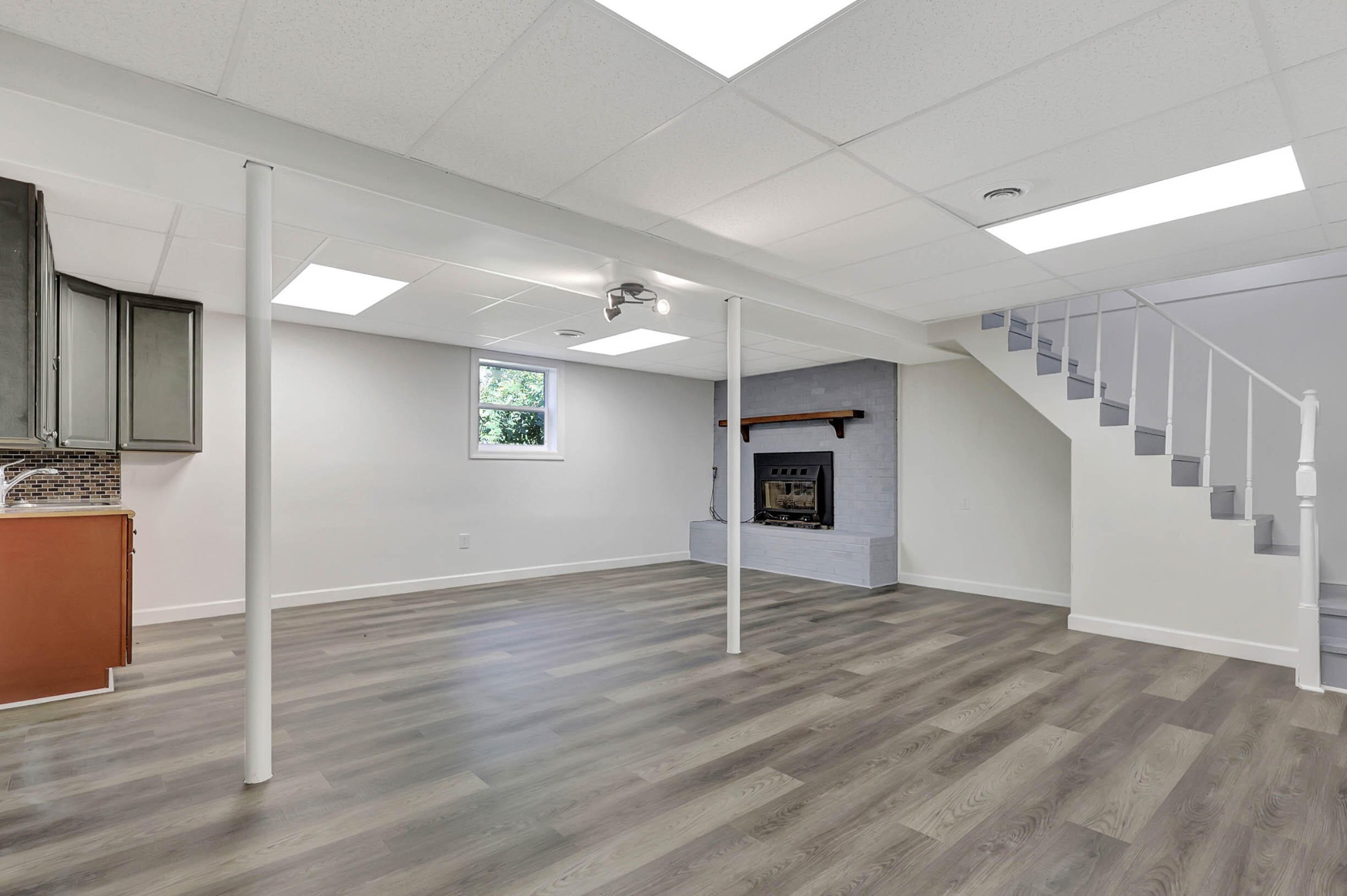 1025 Whisperwood Trail, NE