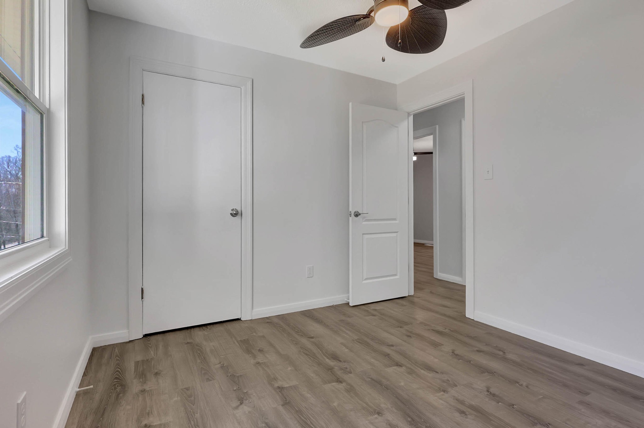 1025 Whisperwood Trail, NE