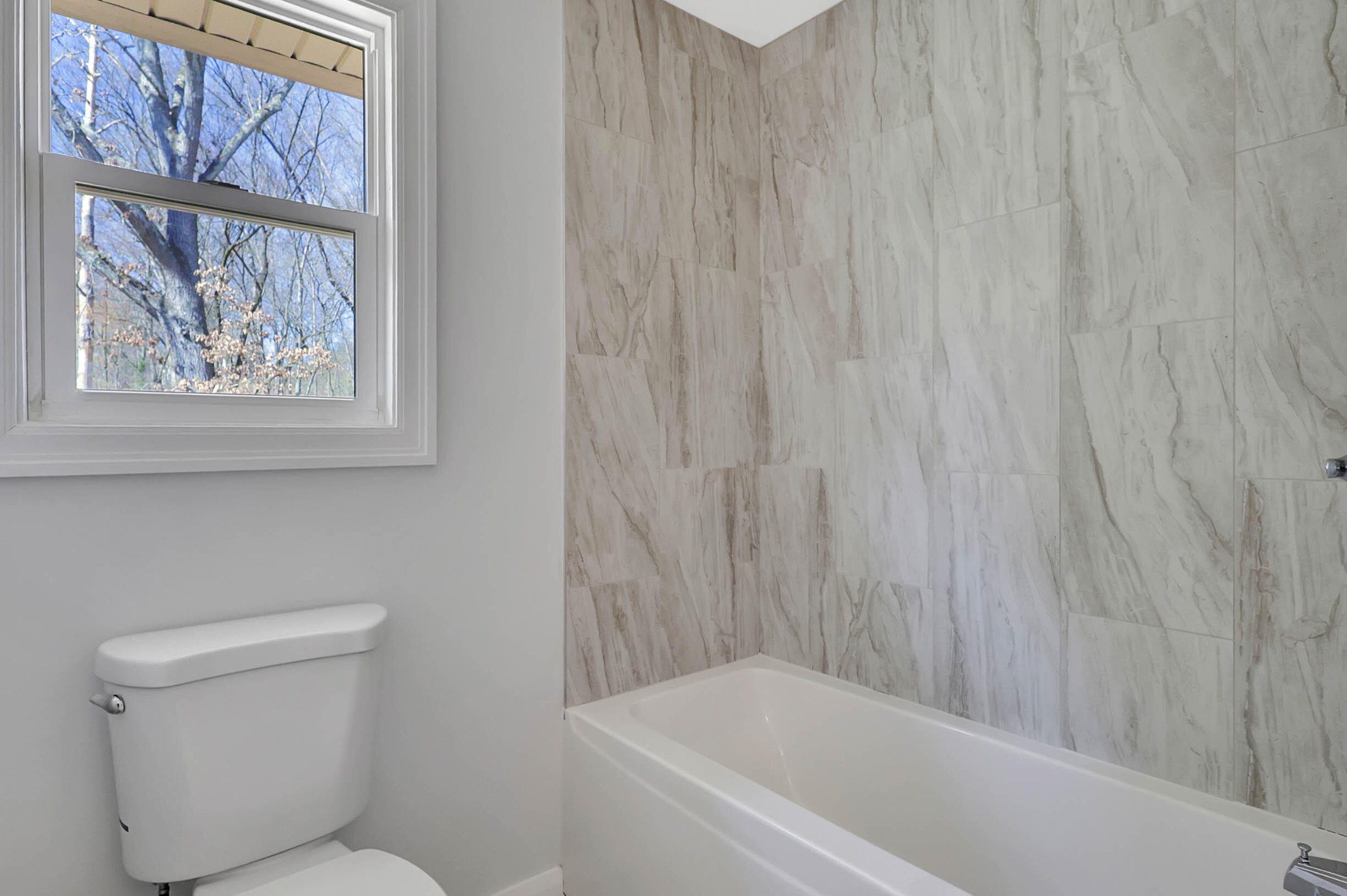 1025 Whisperwood Trail, NE