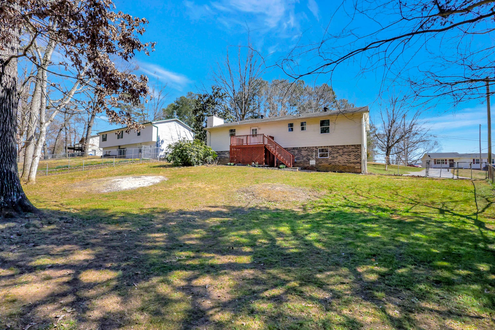 1025 Whisperwood Trail, NE