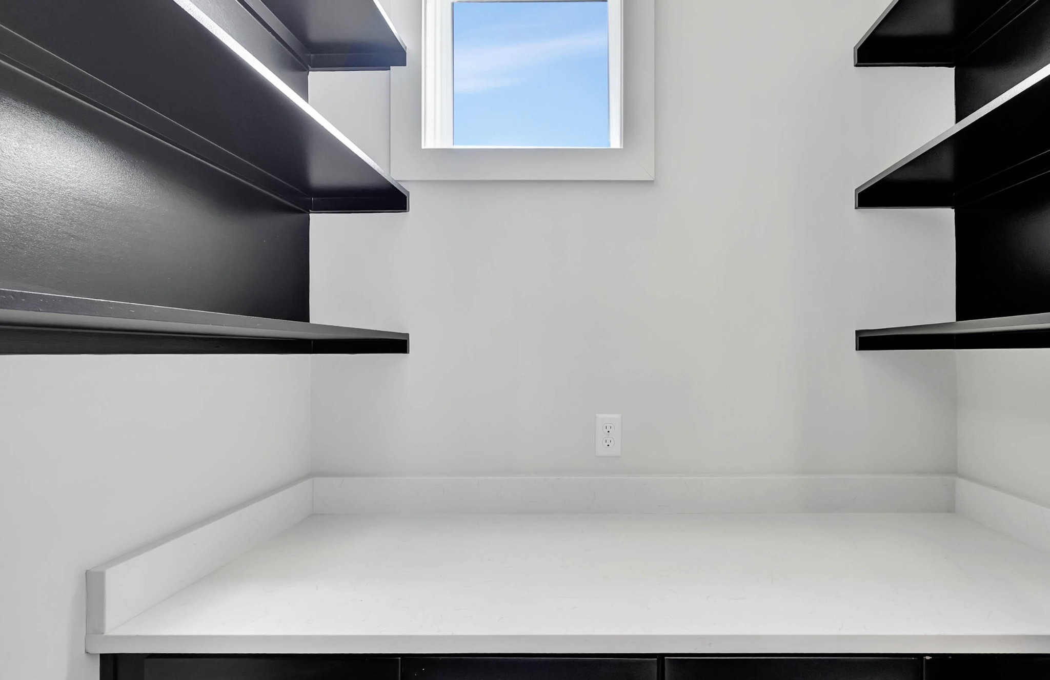 8140 Sir Oliphant Way Unit: Lot #34