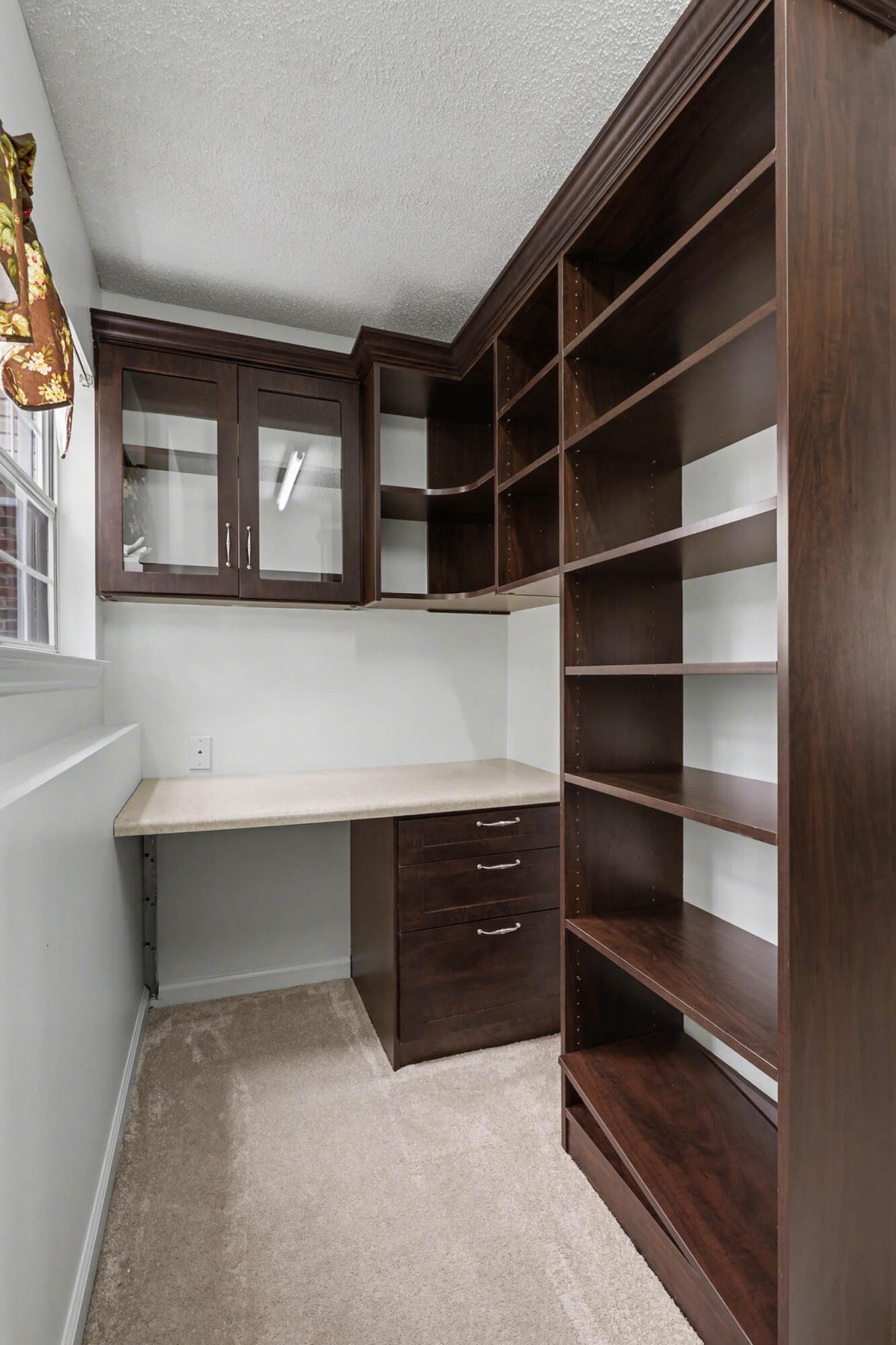 6708 White Tail Drive