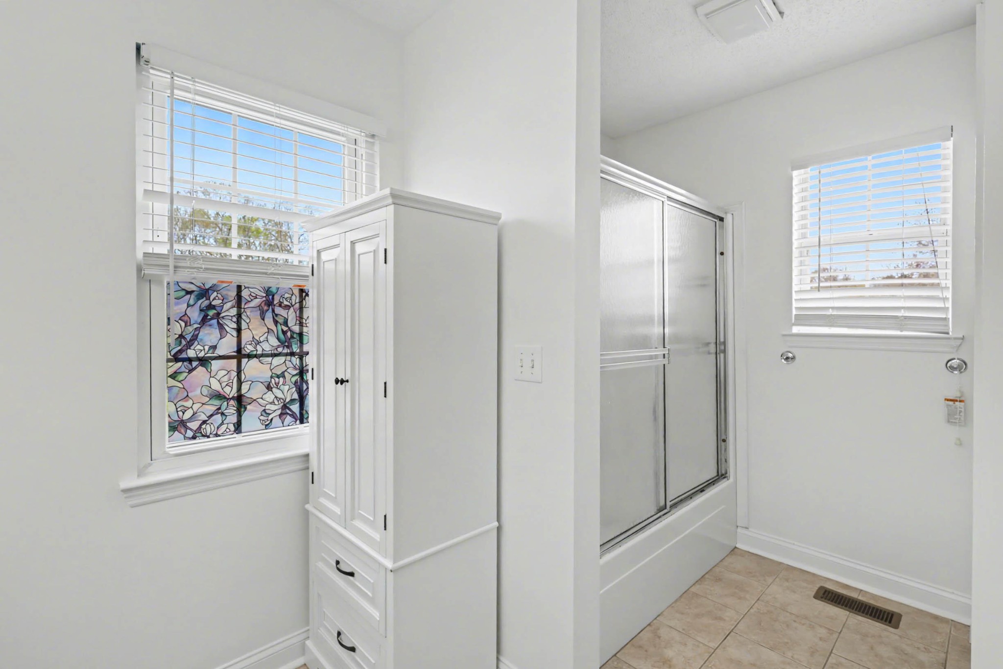 6708 White Tail Drive