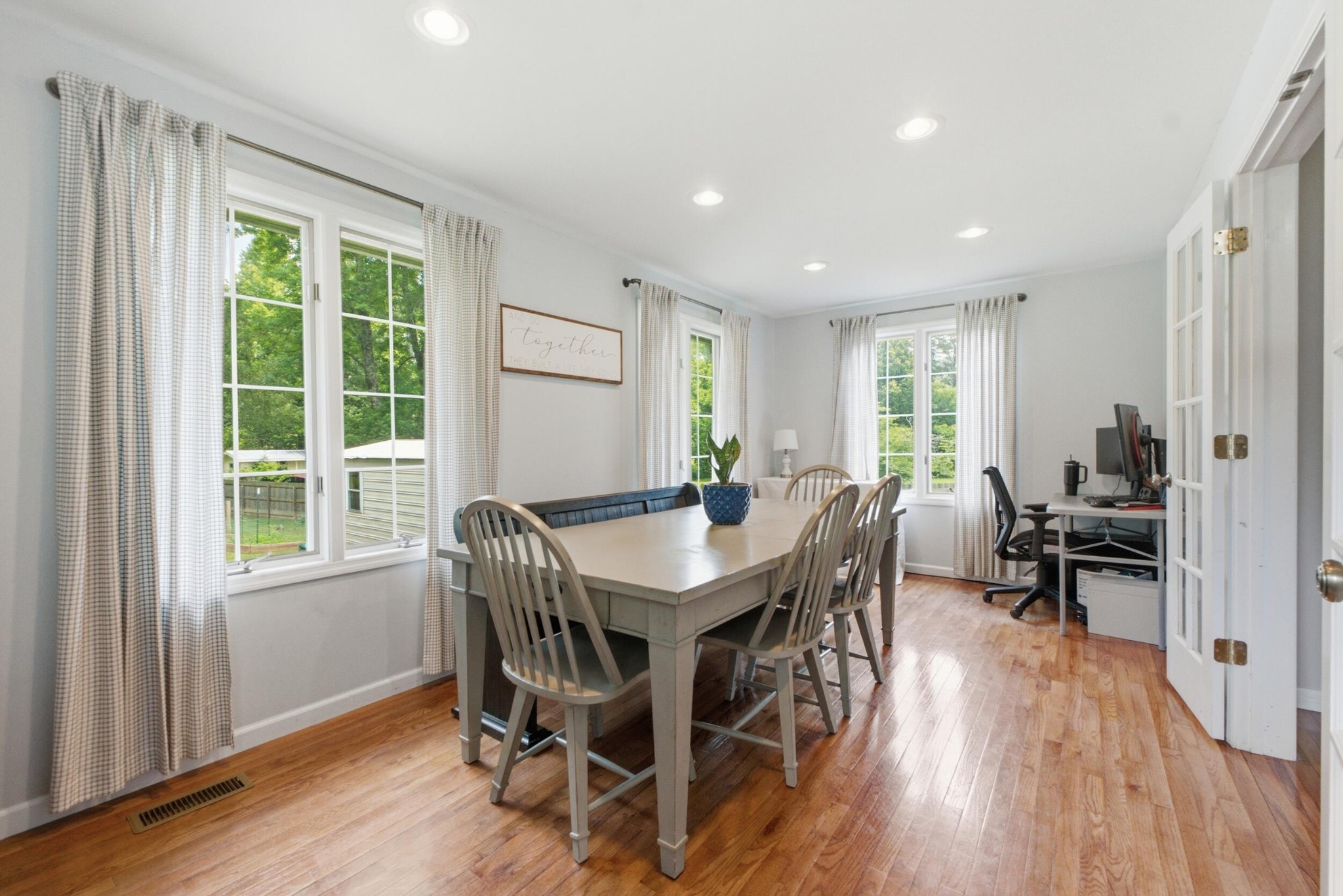 9417 Bennie Lane