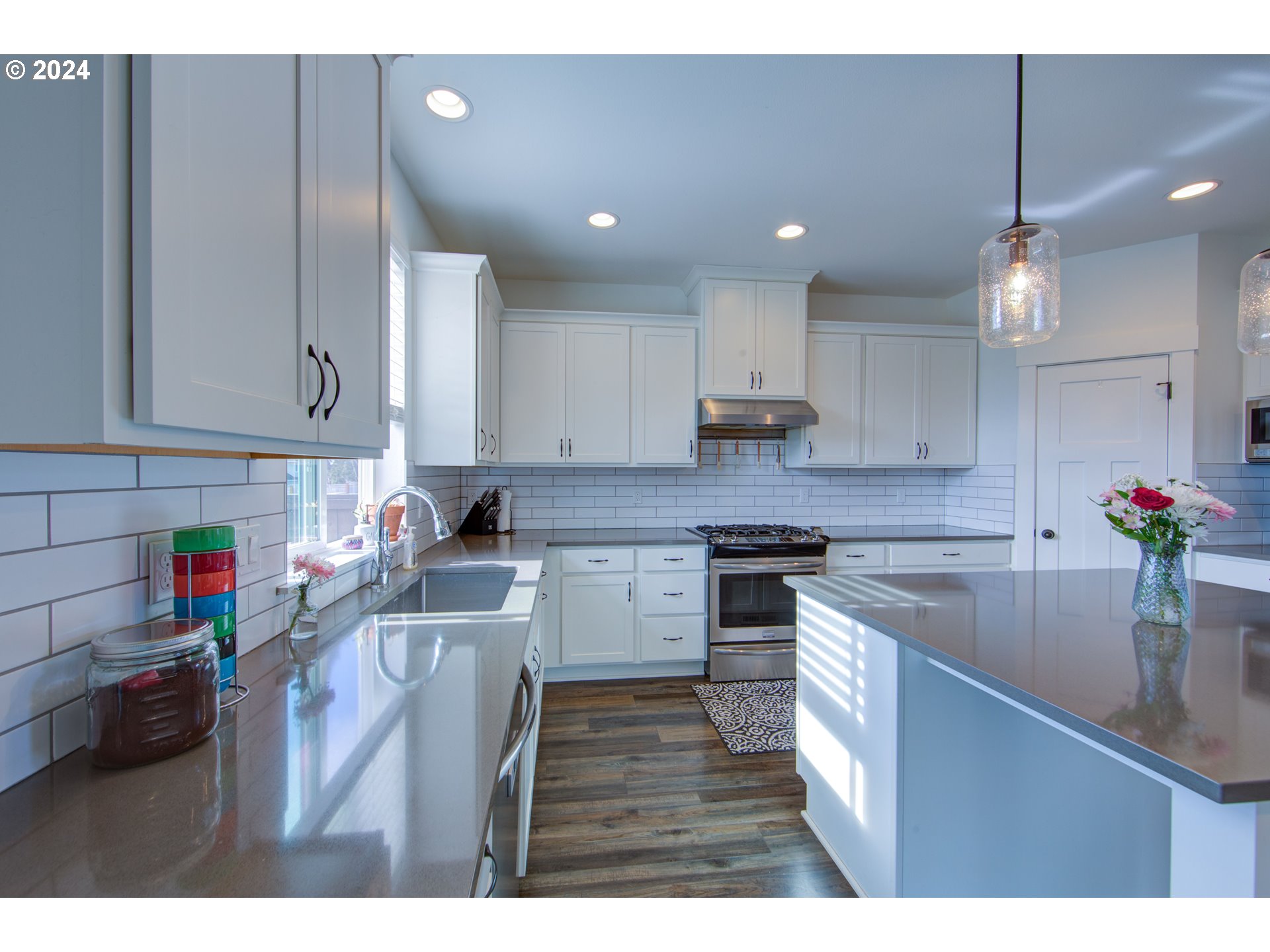 37002 SALMONBERRY ST