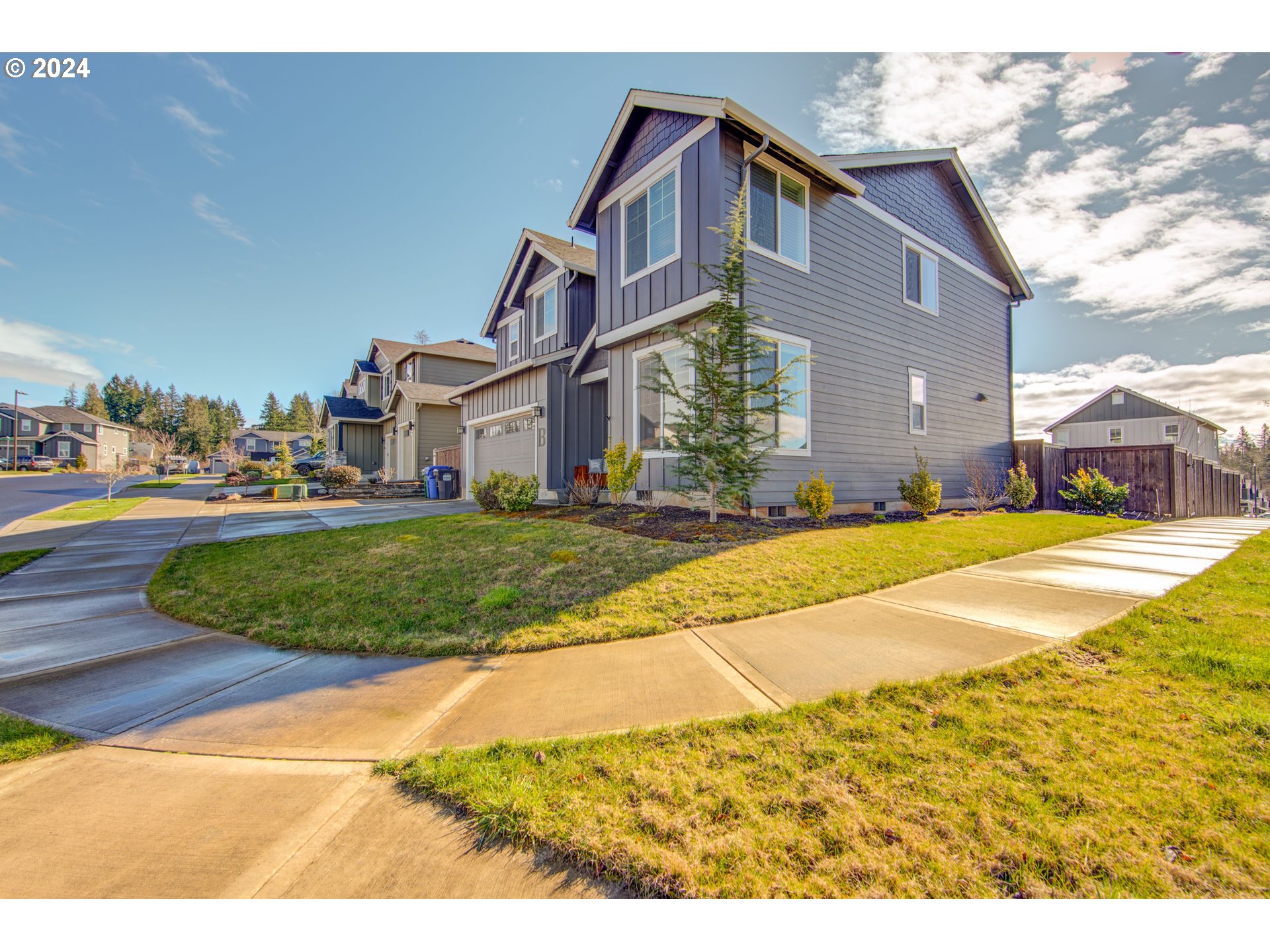 37002 SALMONBERRY ST