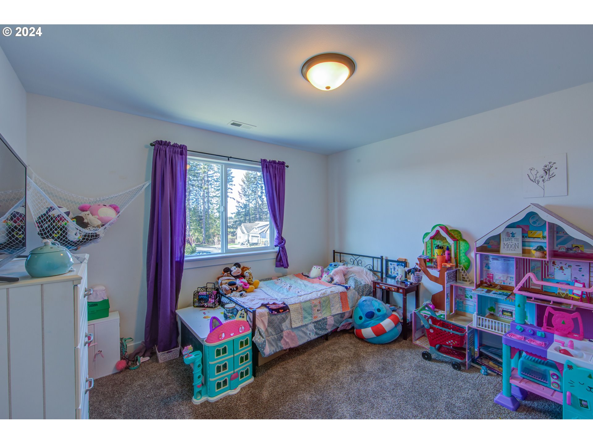 37002 SALMONBERRY ST