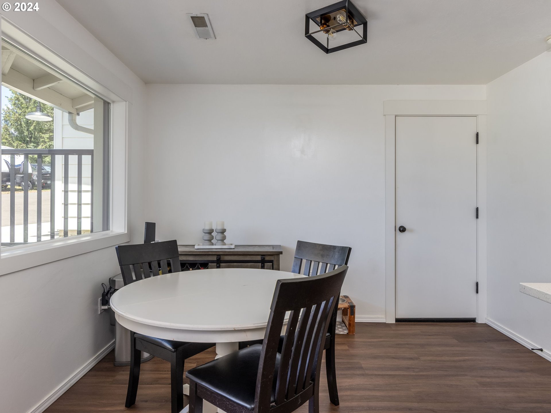 21144 SE HIGHWAY 212