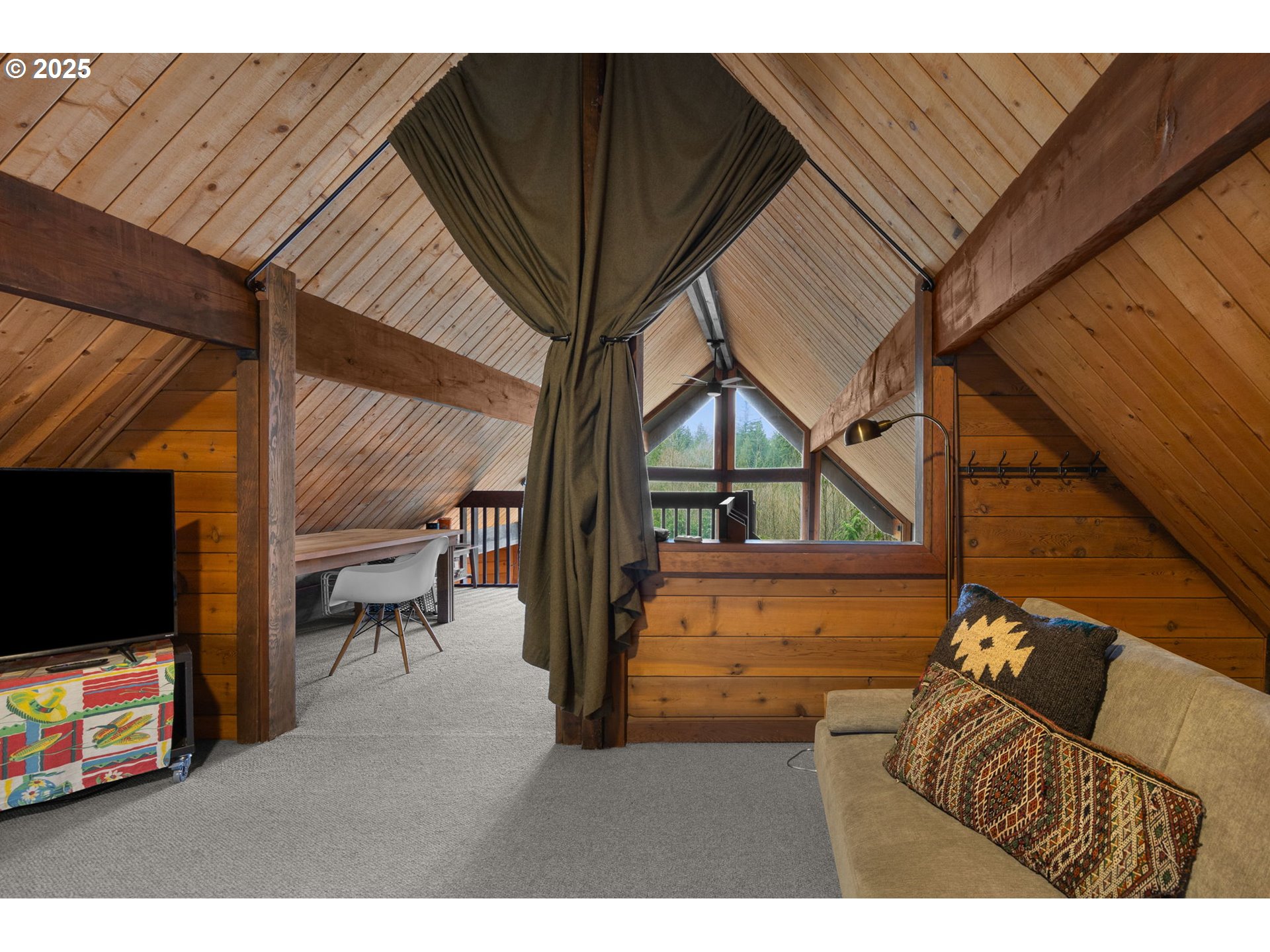 65418 E SANDY RIVER LN