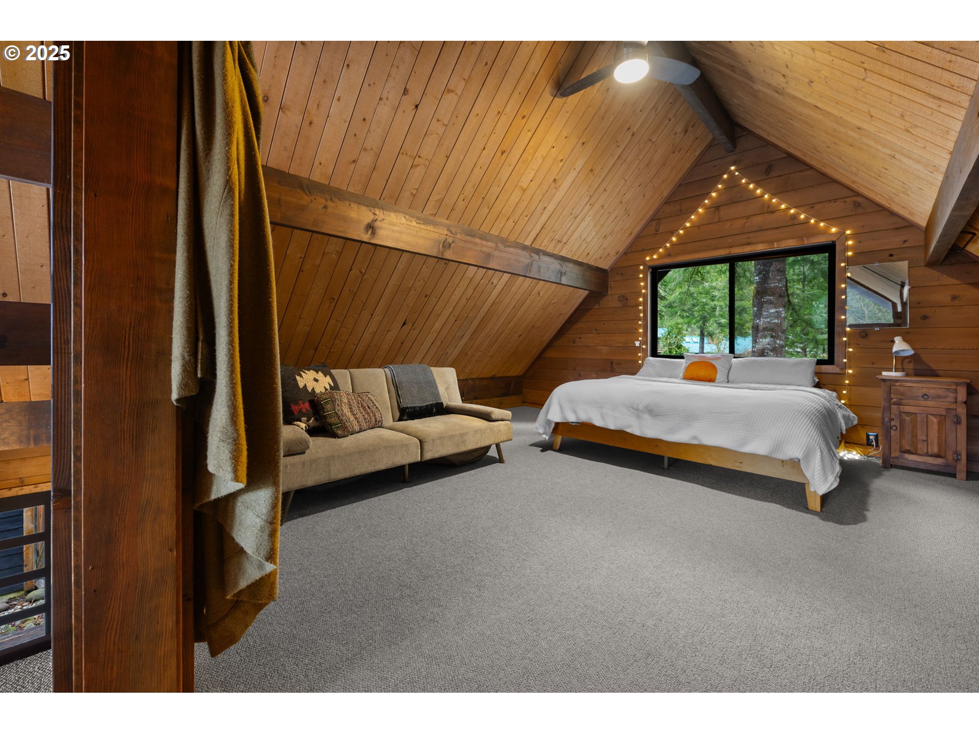 65418 E SANDY RIVER LN